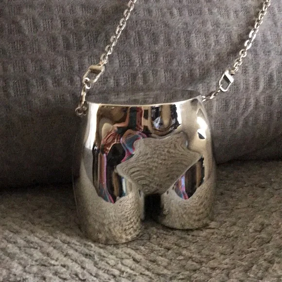 🟦Woman’s Brand New BBL Silver Metallic Crossbody Chain Bag - Picture 1 of 6